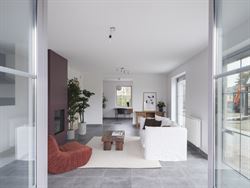 In een rustige en kindvriendelijke buurt vind je deze charmante open bebouwing die hedendaags wooncomfort combineert met een warme, uitnodigende sfeer...