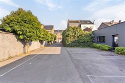 WENST U EEN BEZOEK? SURF NAAR ONZE SITE: WWW.INFINIMO.BE > ZOEK DE DESBETREFFENDE EIGENDOM > REGISTREER U VIA DE KNOP ‘PLAN EEN BEZOEK’.
Opportun...