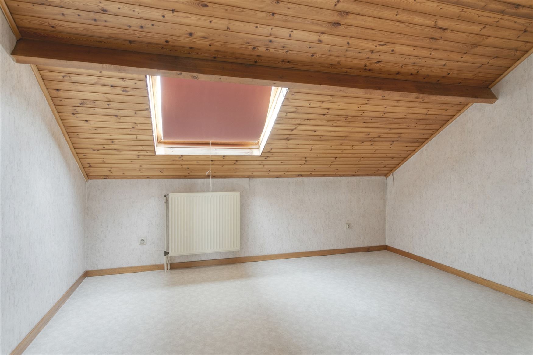 WENST U EEN BEZOEK? SURF NAAR ONZE SITE: WWW.INFINIMO.BE > ZOEK DE DESBETREFFENDE EIGENDOM > REGISTREER U VIA DE KNOP ‘PLAN EEN BEZOEK’.
Op een u...