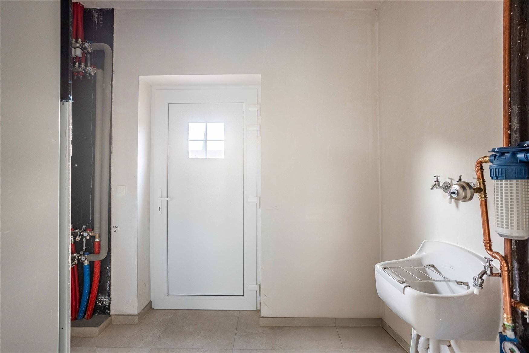 Op een uitgelezen locatie waar het authentieke dorpsgevoel van Asper nog primeert ... waar vele wandel- en fietsroutes vertrekken die je leiden door d...