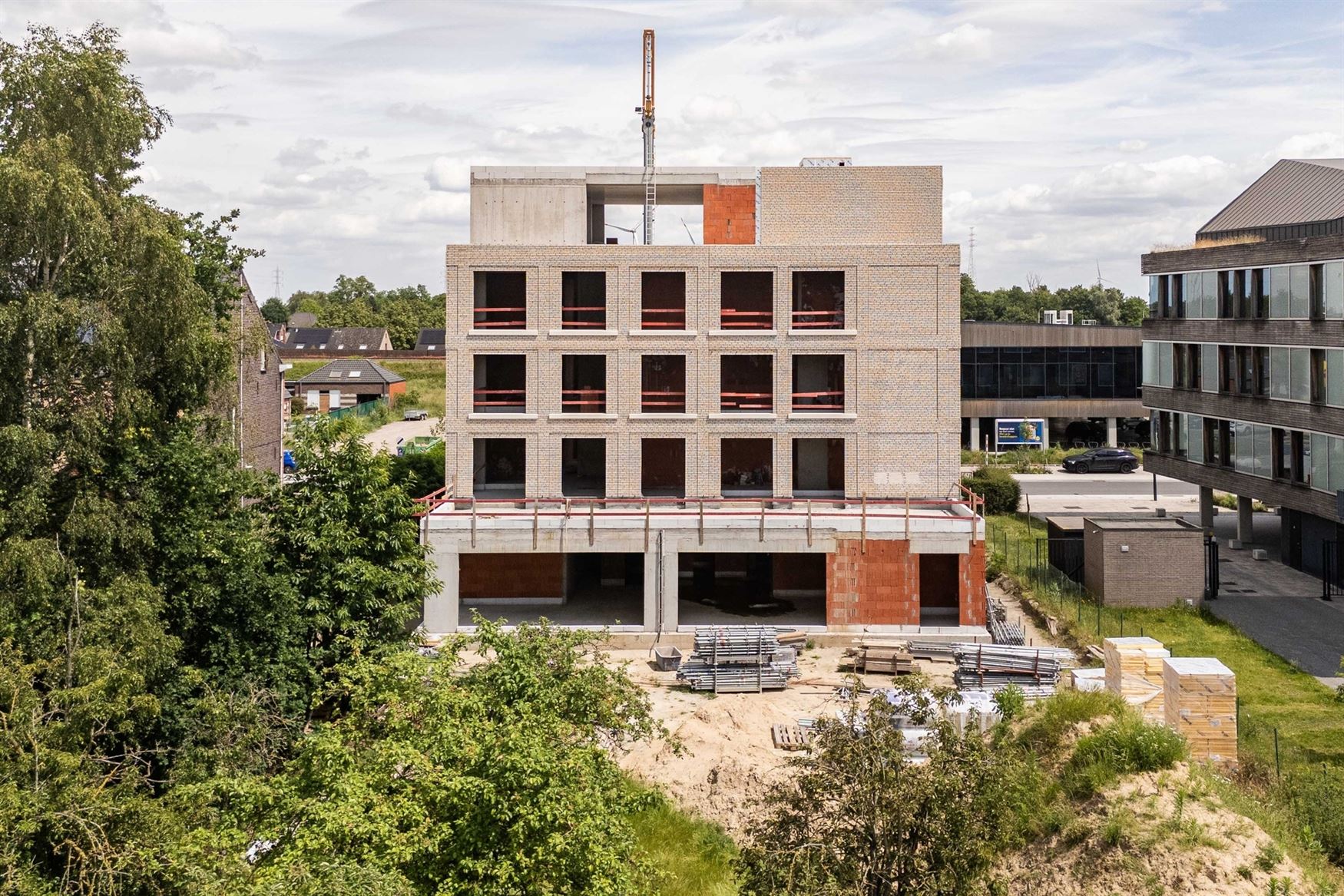 VIVE in Wondelgem verkoopt stevig door. Intussen is al 60% van het project verkocht.
6% btw mogelijk - oplevering voorjaar 2027.

Dit project van a...