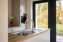 Op een uitgelezen locatie waar het authentieke dorpsgevoel van Asper nog primeert ... waar vele wandel- en fietsroutes vertrekken die je leiden door d...