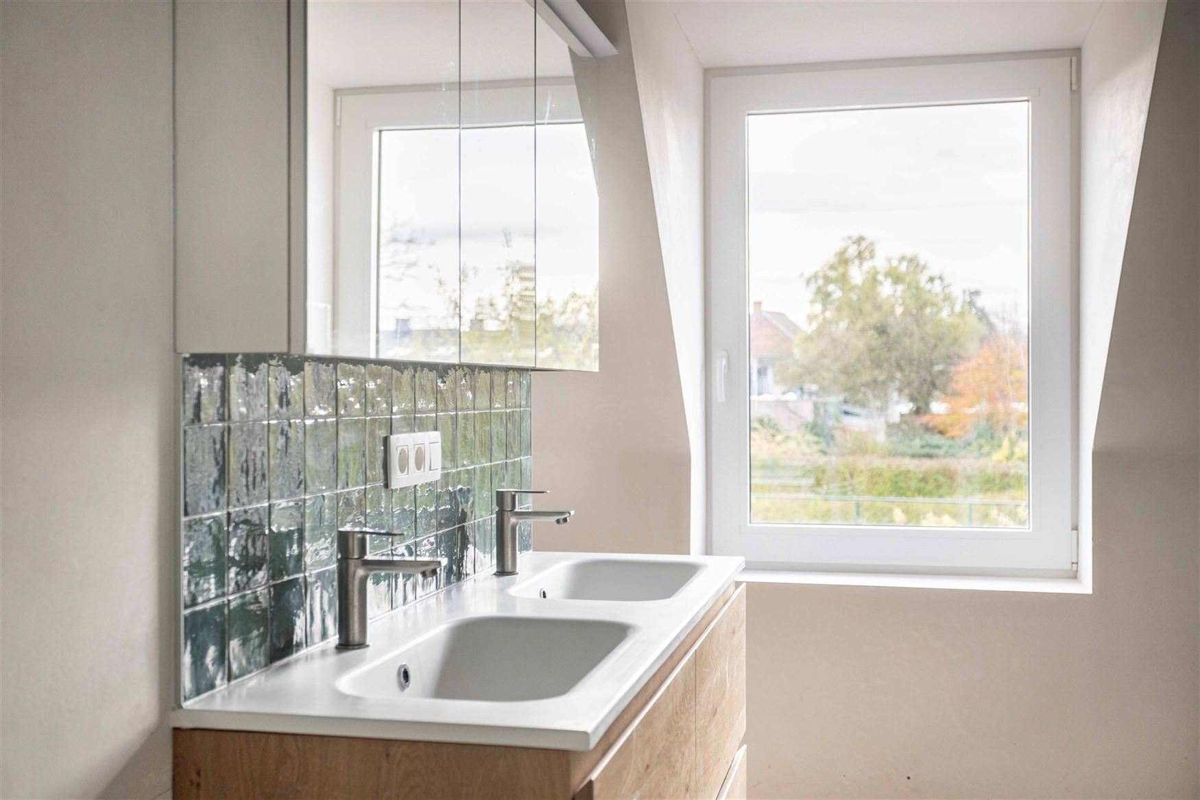 Op een uitgelezen locatie waar het authentieke dorpsgevoel van Asper nog primeert ... waar vele wandel- en fietsroutes vertrekken die je leiden door d...