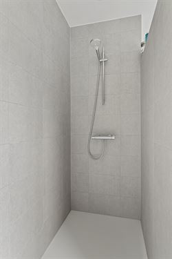 WENST U EEN BEZOEK? SURF NAAR ONZE SITE: WWW.INFINIMO.BE > ZOEK DE DESBETREFFENDE EIGENDOM > REGISTREER U VIA DE KNOP ‘PLAN EEN BEZOEK’.
Wie op z...