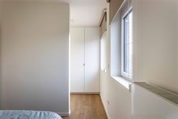 Gelegen in de doodlopende straat Nestevoorde 12 te Zomergem, biedt deze BEN-woning in pastoriestijl de perfecte combinatie van modern comfort en energ...