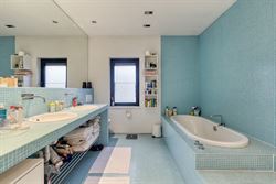 WENST U EEN BEZOEK? SURF NAAR ONZE SITE: WWW.INFINIMO.BE > ZOEK DE DESBETREFFENDE EIGENDOM > REGISTREER U VIA DE KNOP ‘PLAN EEN BEZOEK’.
Deze pra...