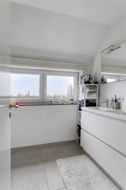 WENST U EEN BEZOEK? SURF NAAR ONZE SITE: WWW.INFINIMO.BE > ZOEK DE DESBETREFFENDE EIGENDOM > REGISTREER U VIA DE KNOP ‘PLAN EEN BEZOEK’.
Wie op z...