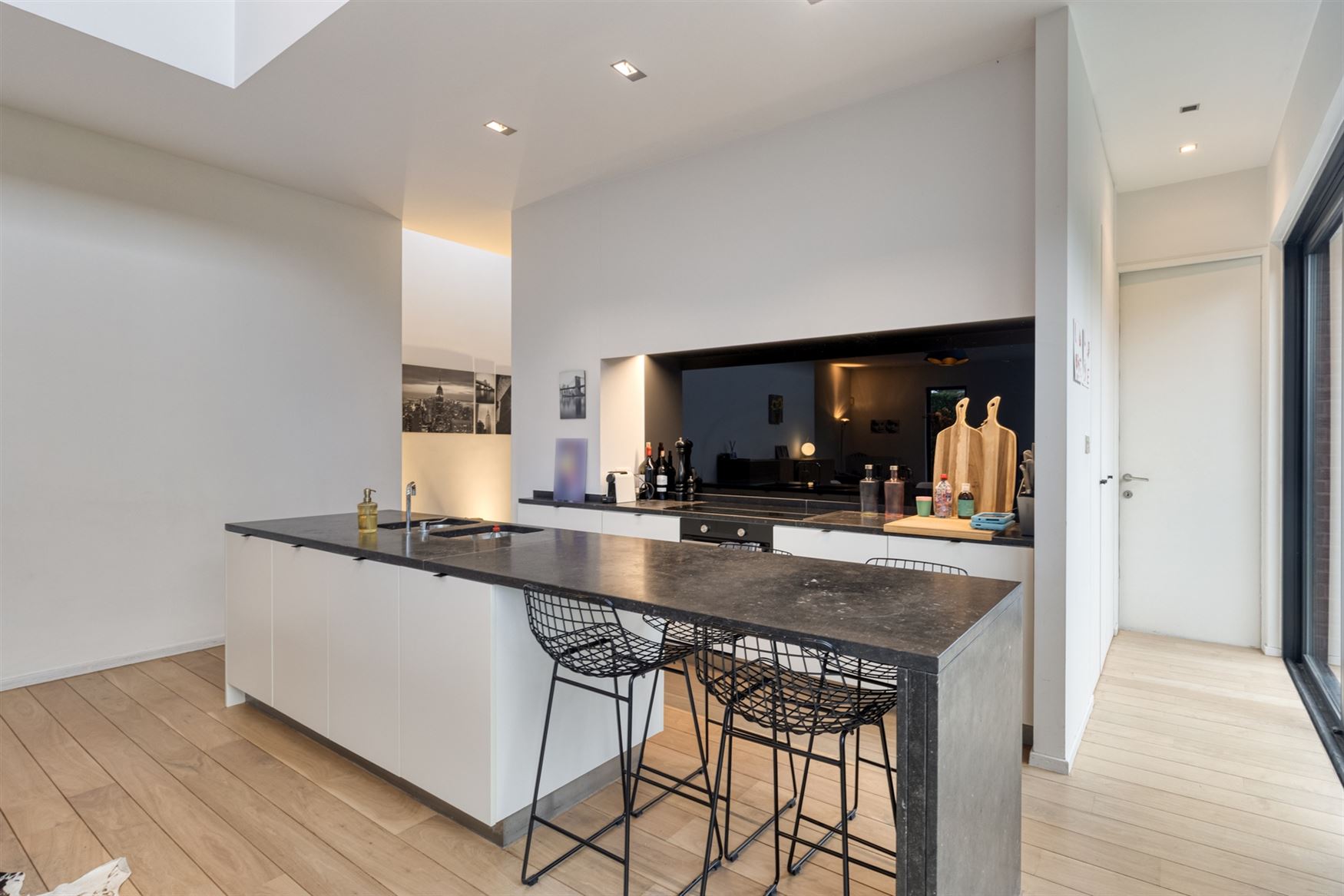 WENST U EEN BEZOEK? SURF NAAR ONZE SITE: WWW.INFINIMO.BE > ZOEK DE DESBETREFFENDE EIGENDOM > REGISTREER U VIA DE KNOP ‘PLAN EEN BEZOEK’.
Deze pra...