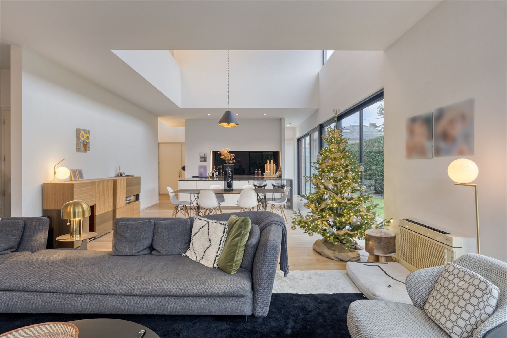 WENST U EEN BEZOEK? SURF NAAR ONZE SITE: WWW.INFINIMO.BE > ZOEK DE DESBETREFFENDE EIGENDOM > REGISTREER U VIA DE KNOP ‘PLAN EEN BEZOEK’.
Deze pra...