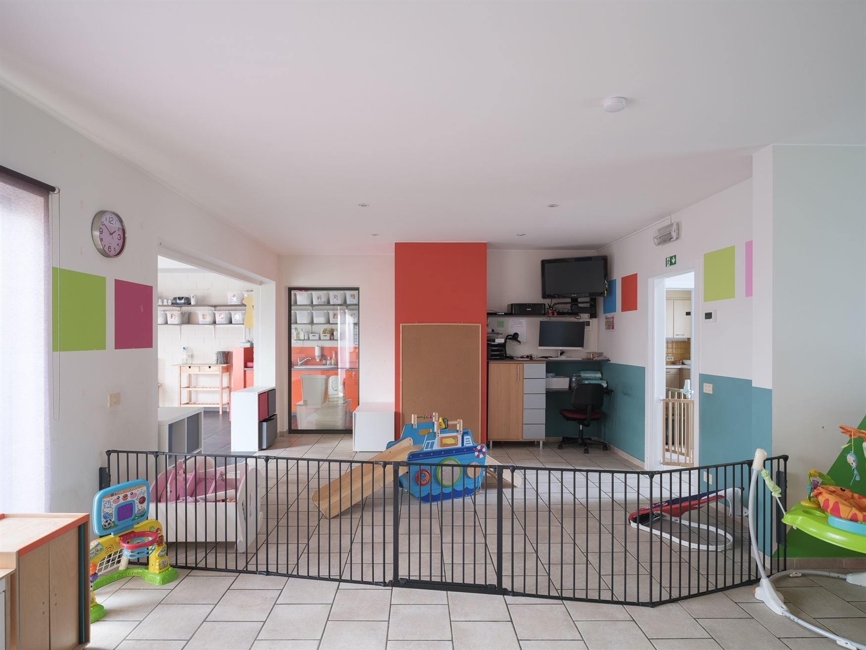 Centraal gelegen tussen Aalter en het charmante Bellem, bevindt zich deze ruime gezinswoning. Ideaal voor wie op zoek is naar een comfortabele gezinsw...