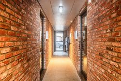 Op zoek naar een slim ingedeeld appartement op een uitstekende ligging? Dit charmante appartement op de Hundelgemsesteenweg in Merelbeke combineert co...