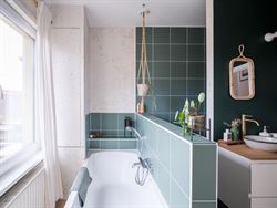 In een rustige en aangename buurt te Gent vinden we deze totaal gerenoveerde woning (2022 en 2025), waar authentieke charme en modern wooncomfort perf...