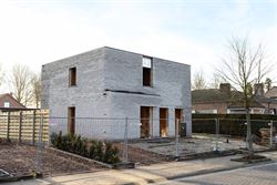 6% BTW MOGELIJK OP DE CONSTRUCTIEWAARDE
In het rustige en groene Lotenhulle, een charmante deelgemeente van Aalter, realiseert een lokaal gerenommeer...