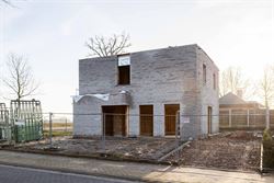 6% BTW MOGELIJK OP DE CONSTRUCTIEWAARDE
In het rustige en groene Lotenhulle, een charmante deelgemeente van Aalter, realiseert een lokaal gerenommeer...