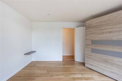 Op zoek naar een ruime woning op een topligging in Gent? Deze eigendom in de Opvoedingstraat combineert ruimte, comfort en een uitstekende bereikbaarh...
