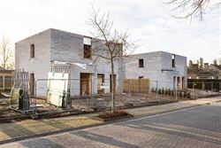 6% BTW MOGELIJK OP DE CONSTRUCTIEWAARDE
In het rustige en groene Lotenhulle, een charmante deelgemeente van Aalter, realiseert een lokaal gerenommeer...