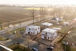 6% BTW MOGELIJK OP DE CONSTRUCTIEWAARDE
In het rustige en groene Lotenhulle, een charmante deelgemeente van Aalter, realiseert een lokaal gerenommeer...