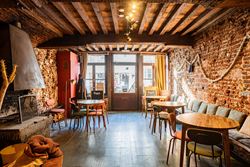 Bent u op zoek naar een karaktervol investeringspand op een topligging in het hart van Gent? Dit horecapand op de Steendam bevindt zich in het histori...