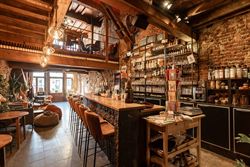 Bent u op zoek naar een karaktervol investeringspand op een topligging in het hart van Gent? Dit horecapand op de Steendam bevindt zich in het histori...