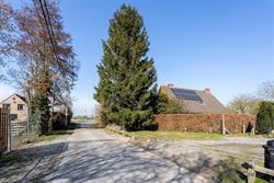 Droomt u van het bouwen van uw eigen woning op een rustige locatie met een landelijk karakter? Dan is dit perceel in de Priesteragiestraat in Sint-Baa...