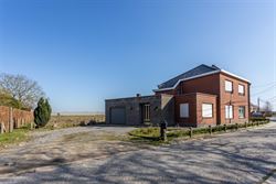 Droomt u van het bouwen van uw eigen woning op een rustige locatie met een landelijk karakter? Dan is dit perceel in de Priesteragiestraat in Sint-Baa...