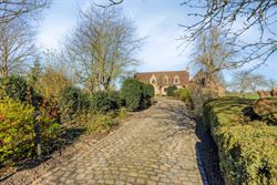 WENST U EEN BEZOEK? SURF NAAR ONZE SITE: WWW.INFINIMO.BE > ZOEK DE DESBETREFFENDE EIGENDOM > REGISTREER U VIA DE KNOP ‘PLAN EEN BEZOEK’.
Deze lan...