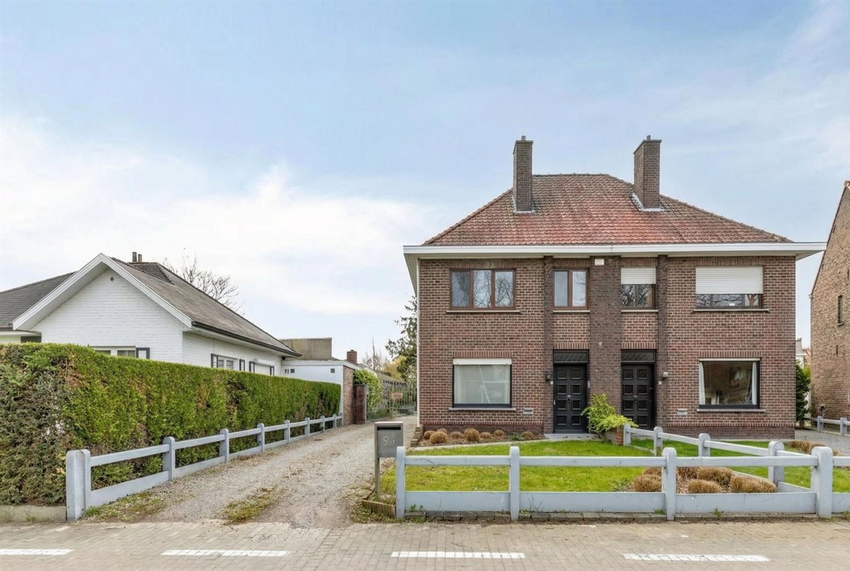 WENST U EEN BEZOEK? SURF NAAR ONZE SITE: WWW.INFINIMO.BE > ZOEK DE DESBETREFFENDE EIGENDOM > REGISTREER U VIA DE KNOP ‘PLAN EEN BEZOEK’.
Wonen op...