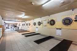 Op het Groenplein in Zelzate ligt dit sterk presterend opbrengsteigendom met een combinatie van handel en wonen. Een centrale ligging, volledig verhuu...