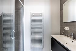 Recent appartement (2022) op een topligging aan de Foreestelaan, vlak bij het centrum van Gent. Dankzij de vlotte verbindingen, de nabijheid van UZ Ge...