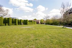 Wonen aan de Visserij is wonen in een hippe en levendige buurt in Gent. Hier zit je vlak bij het centrum, omringd door water, groen en gezellige hotsp...