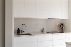 Wonen aan de Visserij is wonen in een hippe en levendige buurt in Gent. Hier zit je vlak bij het centrum, omringd door water, groen en gezellige hotsp...