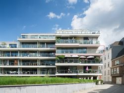Stijlvol wonen op een toplocatie in het historische centrum van Gent. In de gegeerde Filip Van Arteveldestraat woont u midden in één van de hipste b...