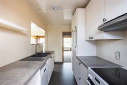 Op zoek naar een appartement dat u volledig naar uw eigen smaak kunt transformeren? Dit verrassend ruime duplex appartement van ongeveer 164 m² langs...