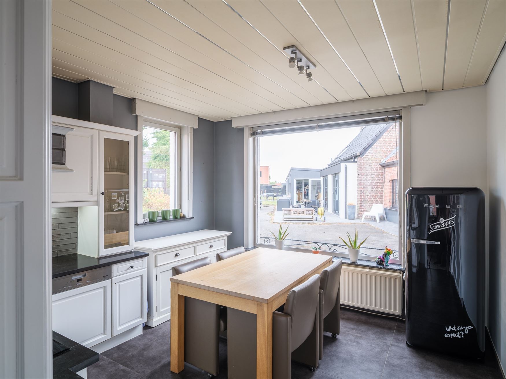 Dit is niet zomaar een woning met een link naar de wielergeschiedenis. Dit is de voormalige woning van Lucien Buysse, winnaar van de Tour de France va...