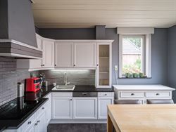 Dit is niet zomaar een woning met een link naar de wielergeschiedenis. Dit is de voormalige woning van Lucien Buysse, winnaar van de Tour de France va...