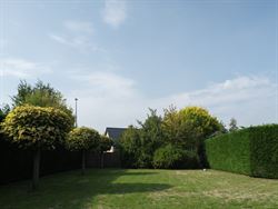 Ben jij iemand die helemaal opleeft van zon en daglicht? Dan zou deze woning in Deinze je weleens heel gelukkig kunnen maken. Maar liefst 266 m² woon...