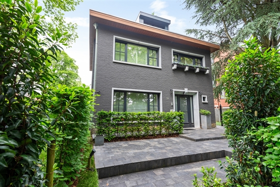 Villa te 2640 MORTSEL (België) - Prijs 