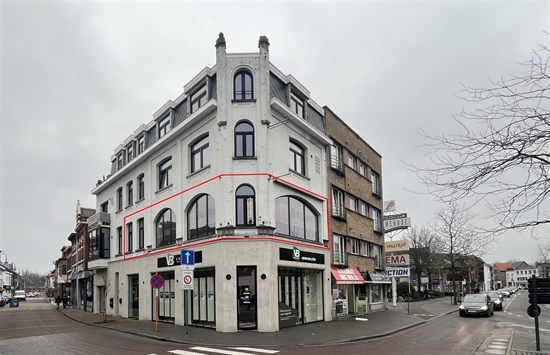 Burelen te 2950 Kapellen (België) - Prijs &euro; 1.100