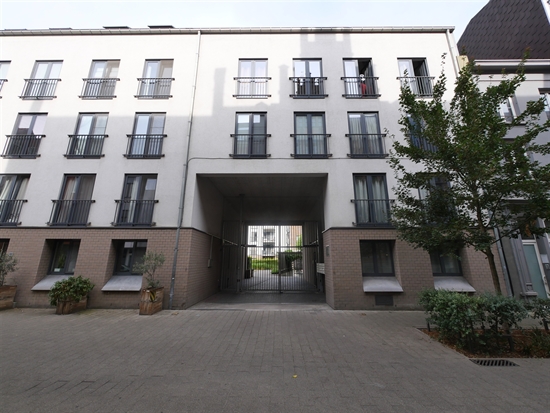 Binnenstaanplaats te 2000 Antwerpen (België) - Prijs &euro; 125