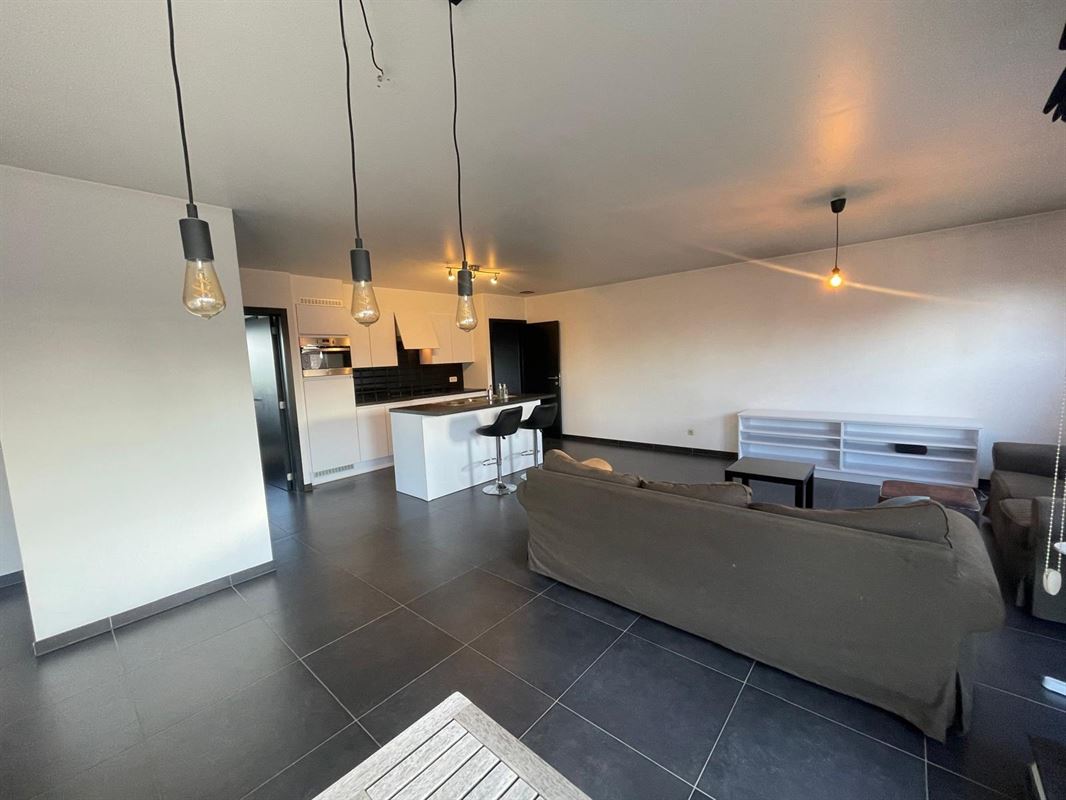 Foto 1 : Dakappartement te 3800 Sint-Truiden (België) - Prijs € 775
