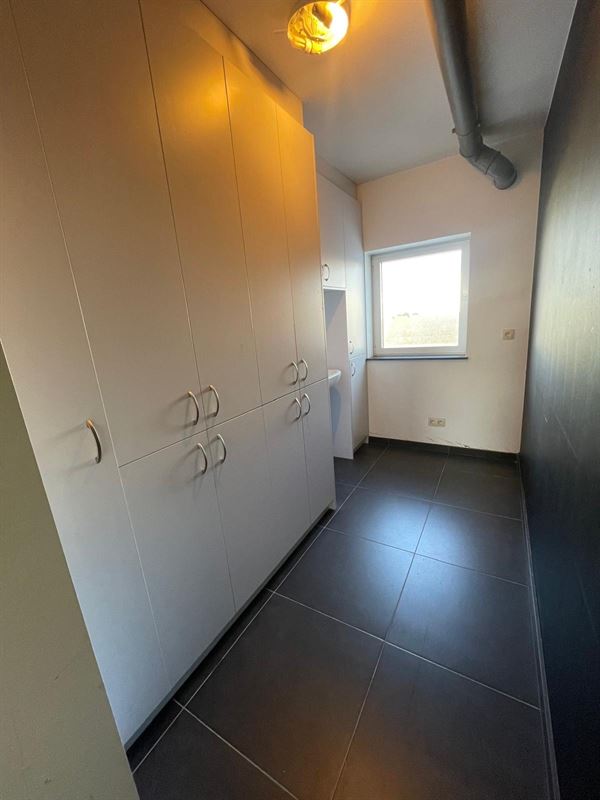 Foto 7 : Dakappartement te 3800 Sint-Truiden (België) - Prijs € 775