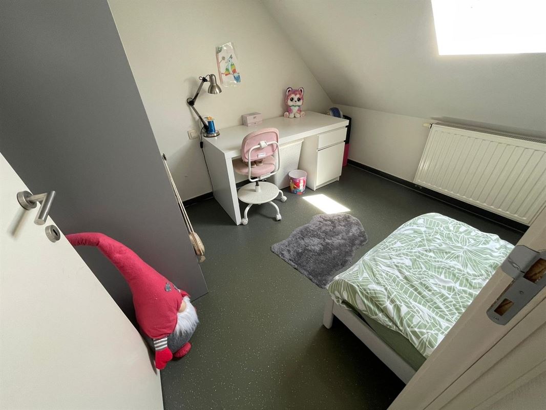 Foto 12 : Duplex te 3850 Nieuwerkerken (Limb.) (België) - Prijs &euro; 875