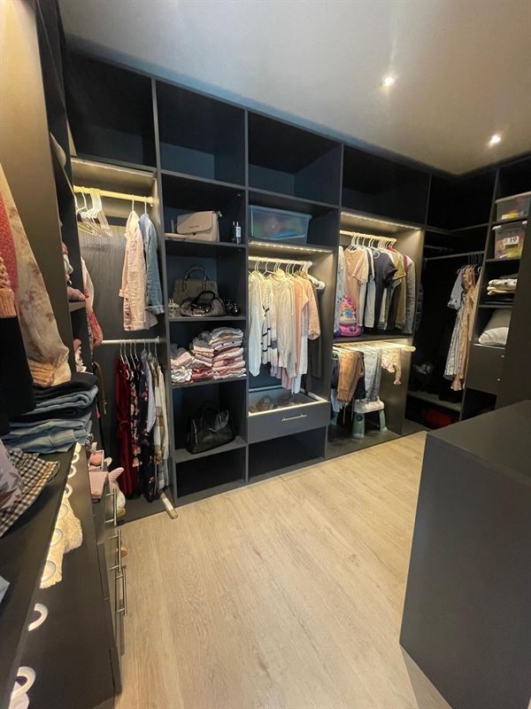 Foto 11 : Woning te 3400 LANDEN (België) - Prijs &euro; 479.000