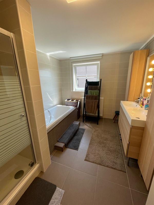 Foto 11 : Woning te 3870 HEERS (België) - Prijs &euro; 1.100