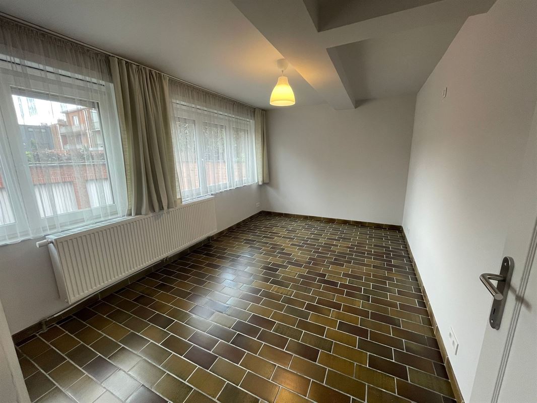 Foto 12 : Gelijkvloers app. te 3800 SINT-TRUIDEN (België) - Prijs &euro; 925
