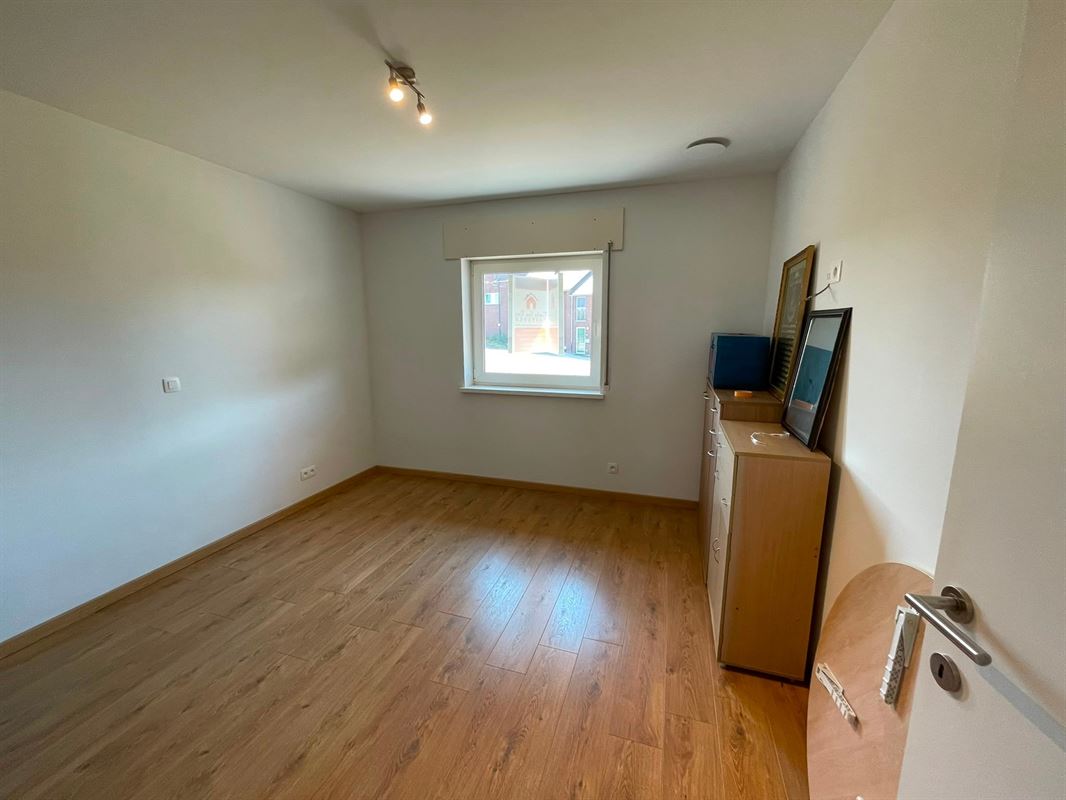 Foto 18 : Woning te 3850 NIEUWERKERKEN (België) - Prijs &euro; 975