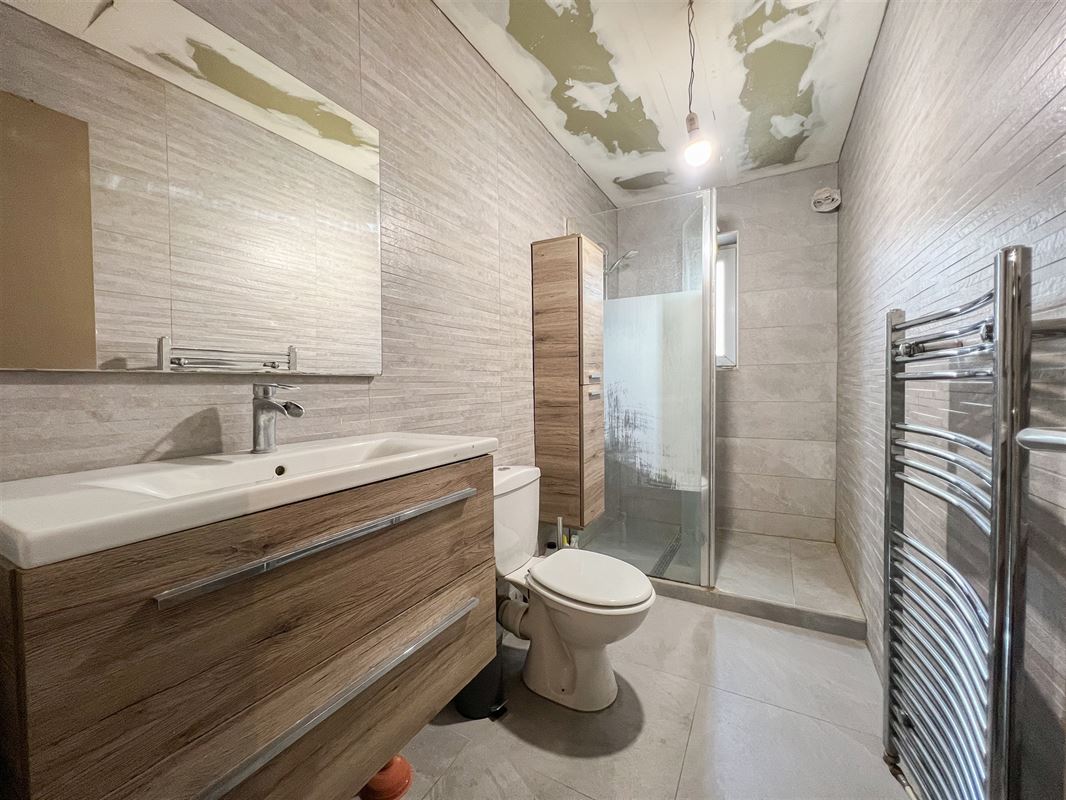 Image 7 : Immeuble à appartements à 7100 LA LOUVIÈRE (Belgique) - Prix 290.000 € Image 7 : Immeuble à appartements à 7100 LA LOUVIÈRE (Belgique) - Prix 290.000 €