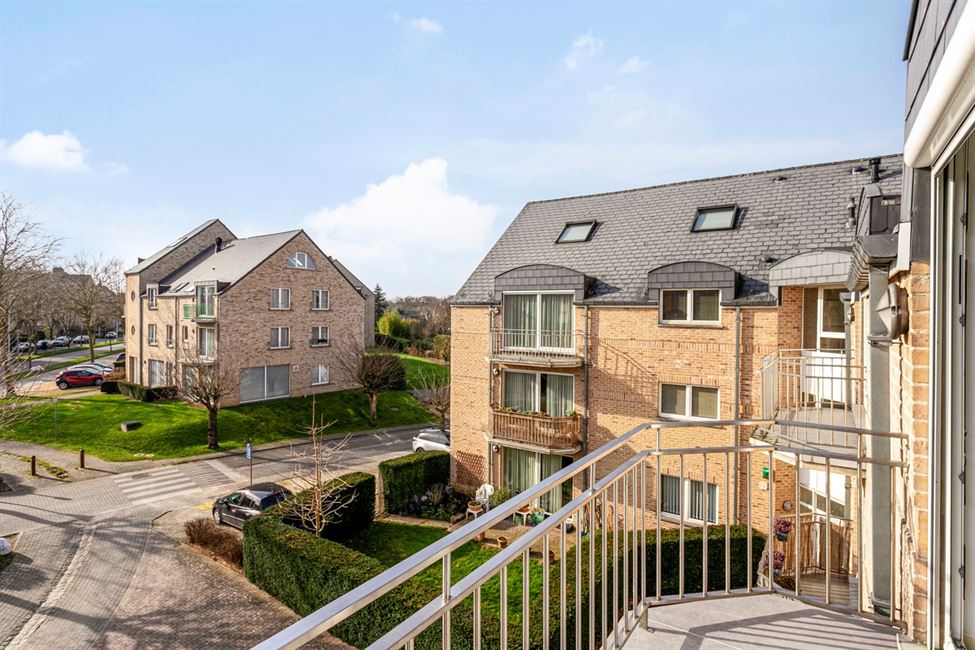 App. 2CH avec terr dans quartier sympa