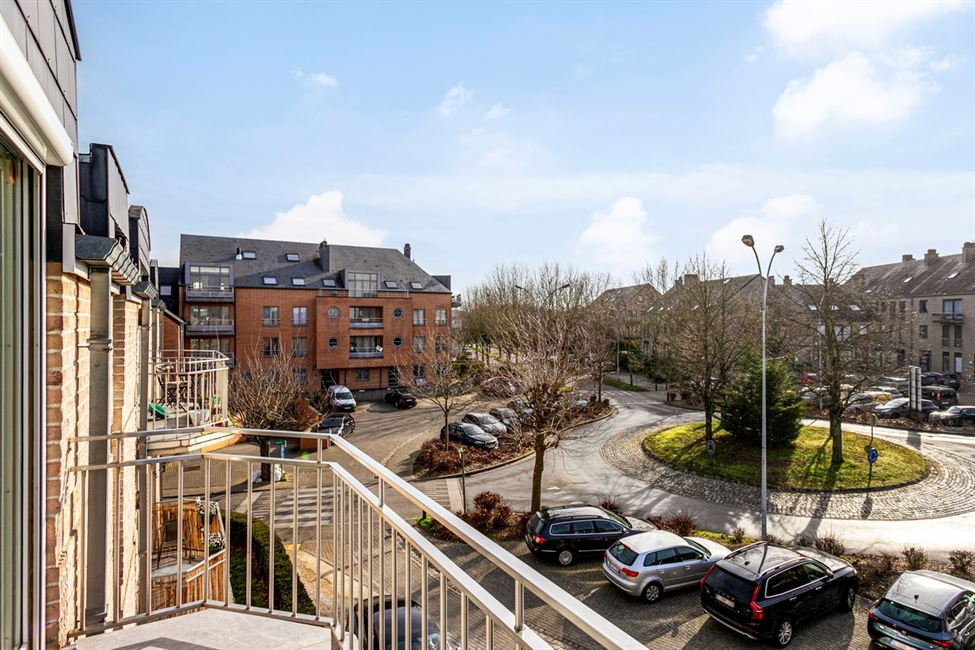 App. 2CH avec terr dans quartier sympa