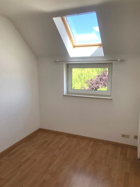 App. 2CH avec terr dans quartier sympa